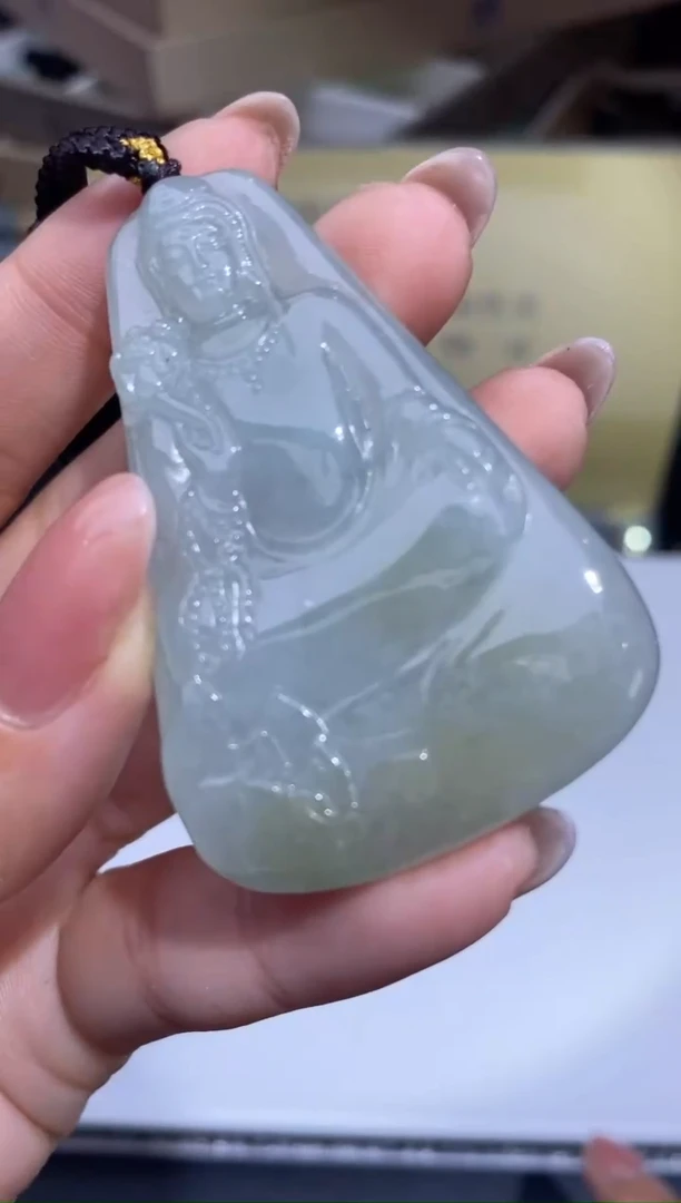 颈饰未镶嵌翡翠37495