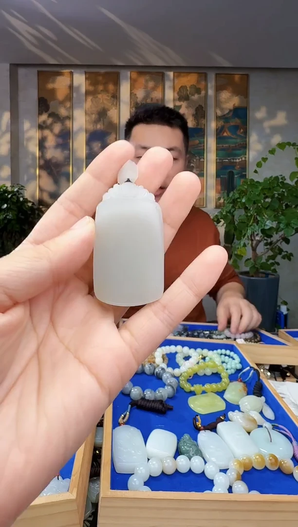 未镶嵌和田玉挂件拍一发一