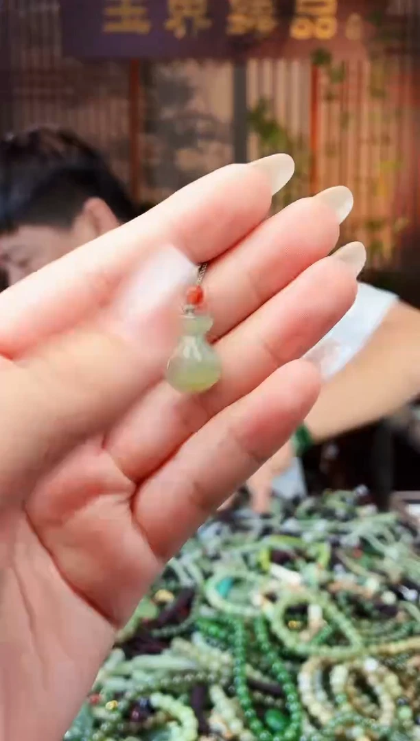 颈饰未镶嵌和田玉多样性发货拍一发一