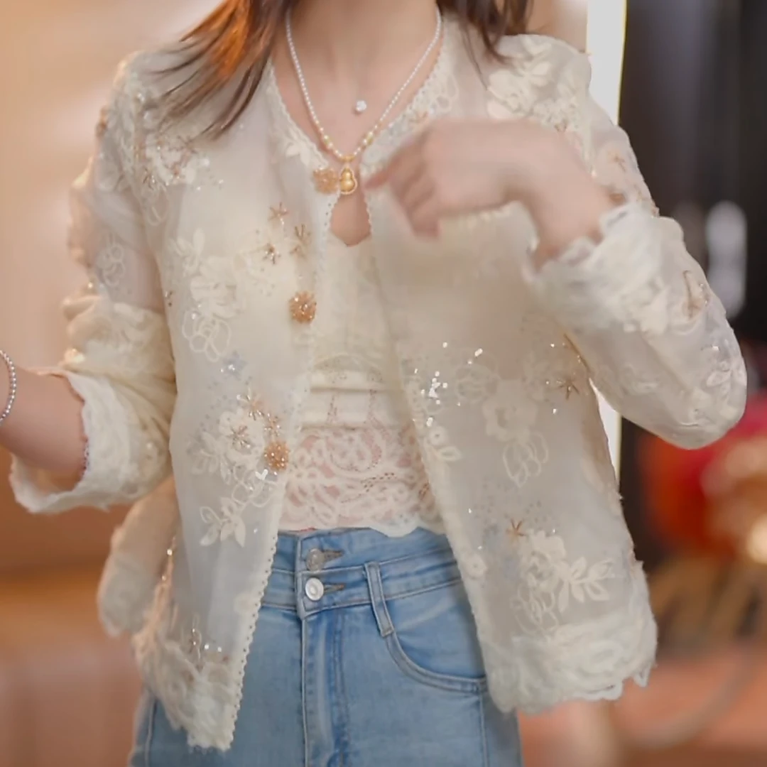 设计感重工蕾丝绣花轻奢开衫外套女2025春季新款时尚圆领长袖上衣