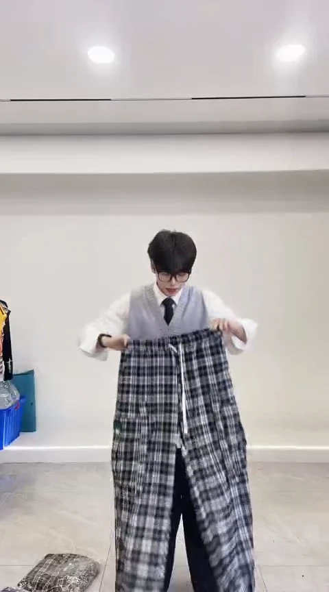 锦纶闪电购精品女装29L