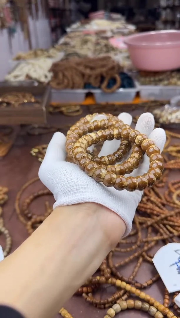 紫金鼠手串紫金鼠巧克力奶盖碗肠