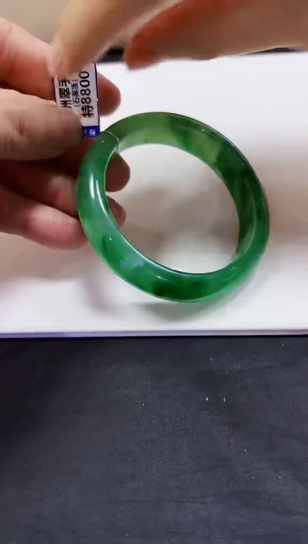 石英质玉手镯未镶嵌55.5