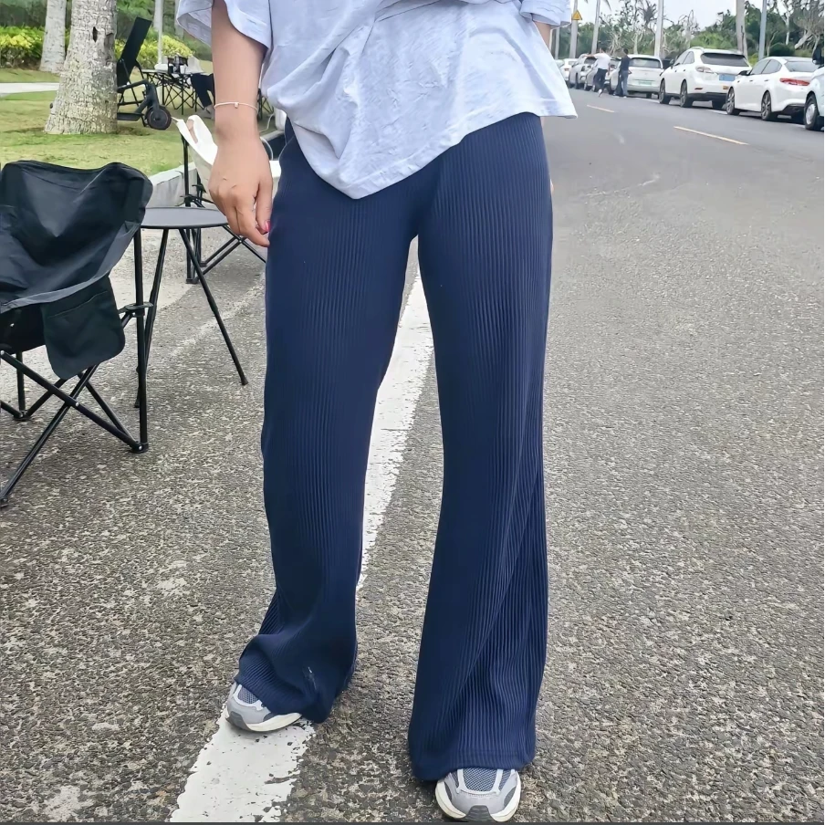 路一.韩国 Seoul  赵露思   松弛裤 DP20250206051