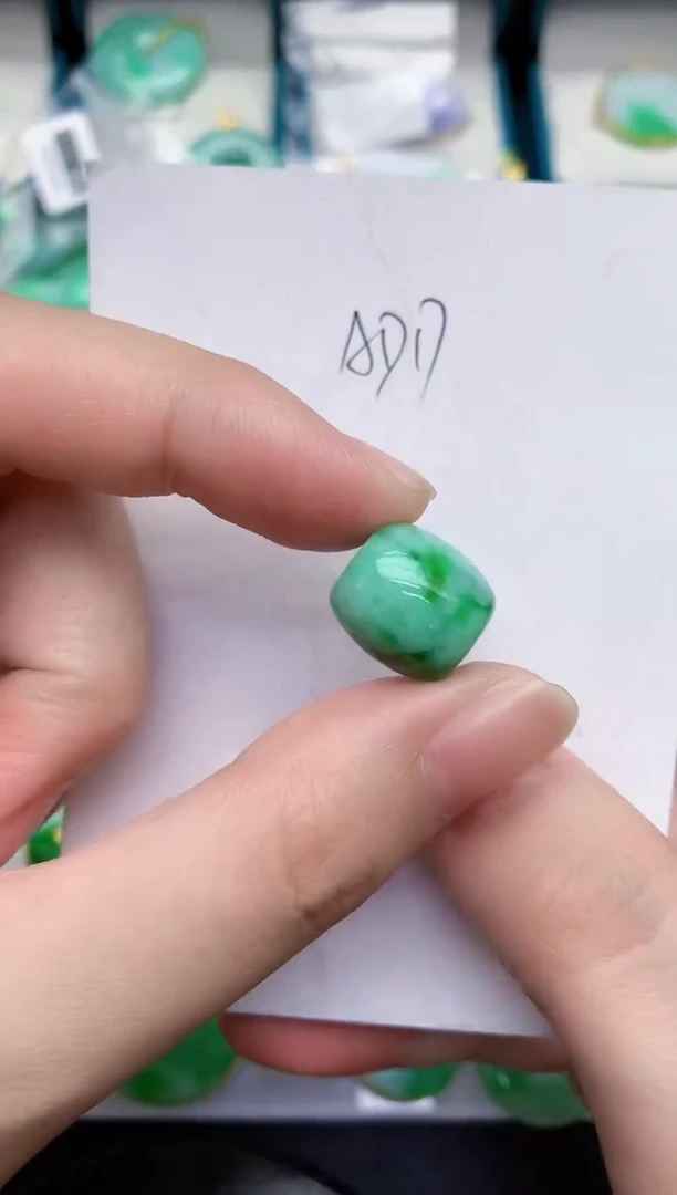 【闪购商品】翡翠颈饰未镶嵌000000000