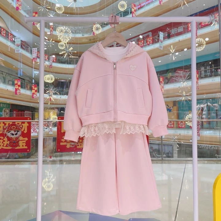 皇室童缘2025春季女童欧若风休闲时尚甜美粉色套装17580580006