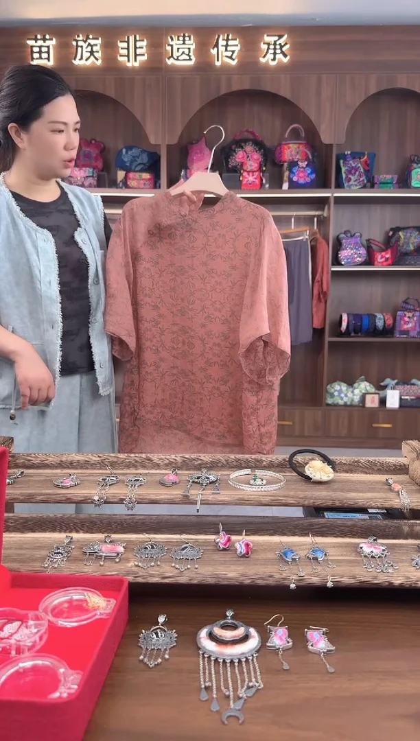 织绣扶光苗绣传承L51