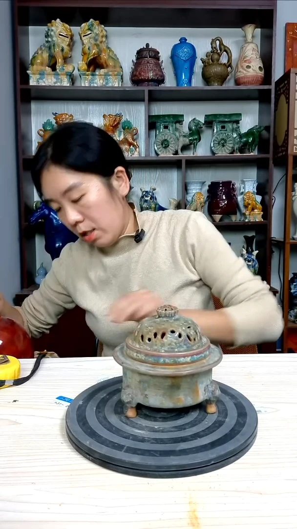 经典精美复古风格瓷器