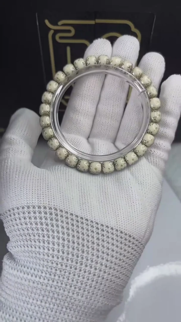 手串星月菩提小驼包8x7.d395
