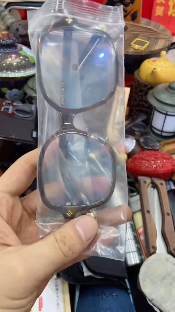 【闪购商品】瓷片直播商品 如图所示