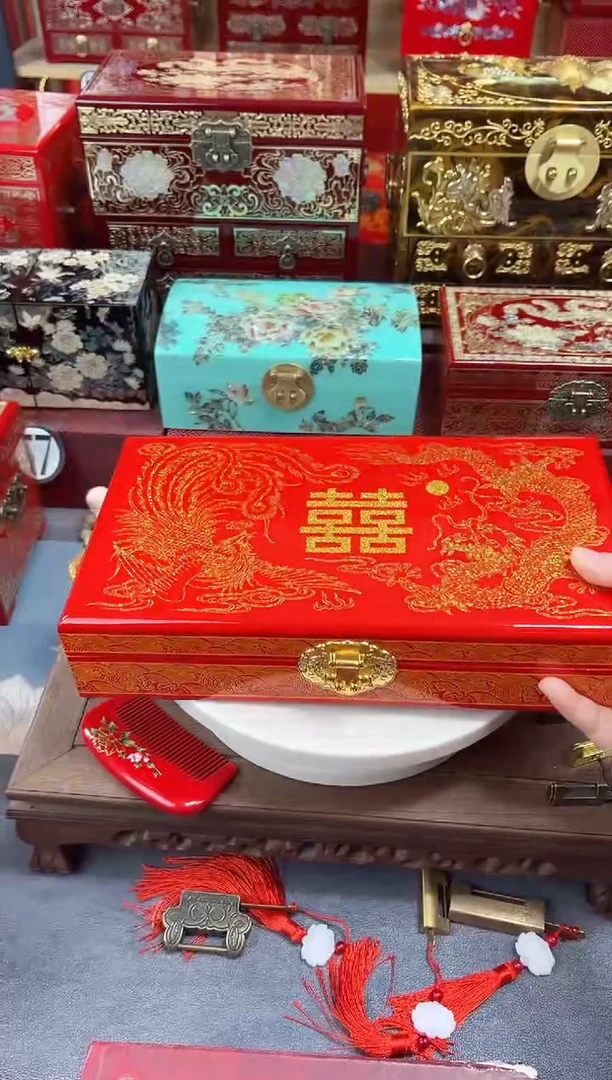 不*30厘米单层款红底龙凤拜帖盒