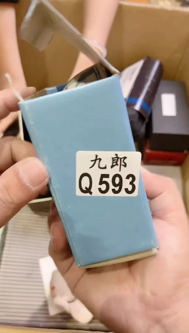 瓷片S****g593SwimmingSwimming