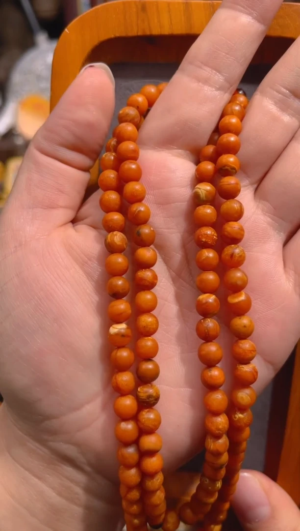 【闪购商品】蜜蜡裸石未镶嵌PE004  多样性发一圆108