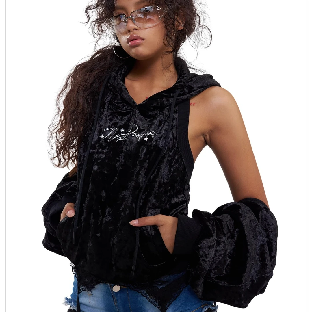 Next Passport 24冬新品 黑色丝绒烫钻卫衣