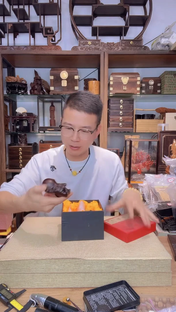 乌木类书架162黑檀宇航员一对摆件