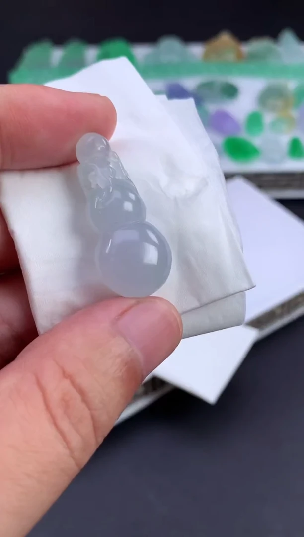 未镶嵌定制翡翠嘻*唰翡翠