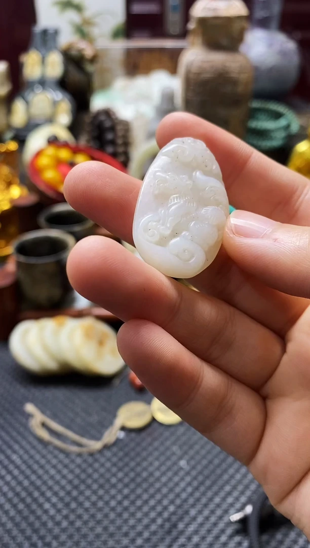 未镶嵌和田玉挂件1