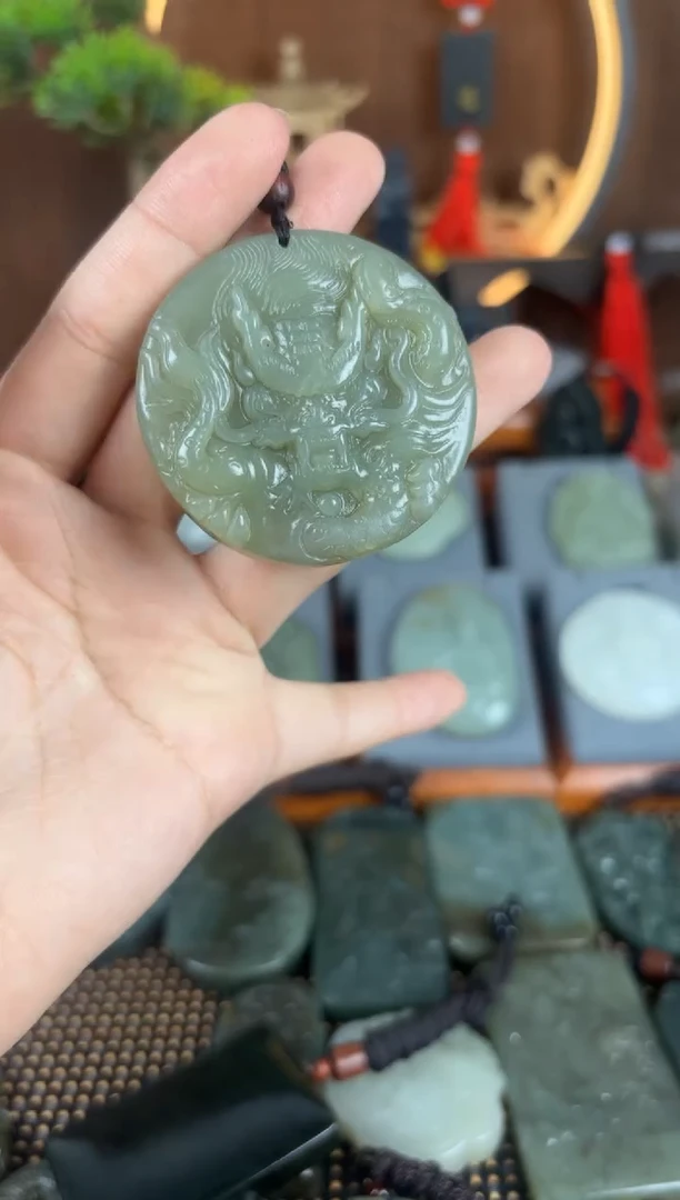 【闪购商品】和田玉颈饰未镶嵌1