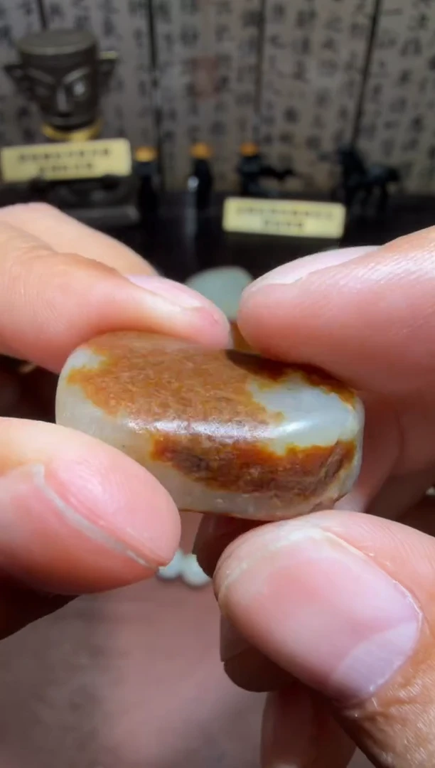 未镶嵌和田玉挂件和田玉