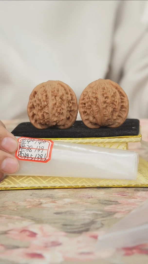 把件文玩核桃一代望月