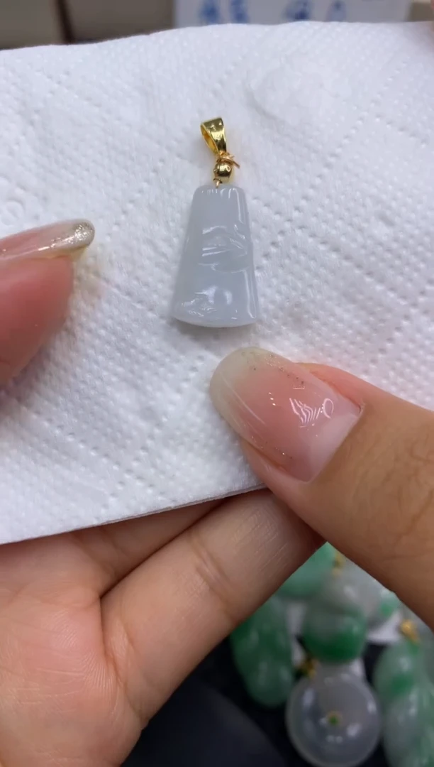 颈饰未镶嵌翡翠天然缅甸A货翡翠