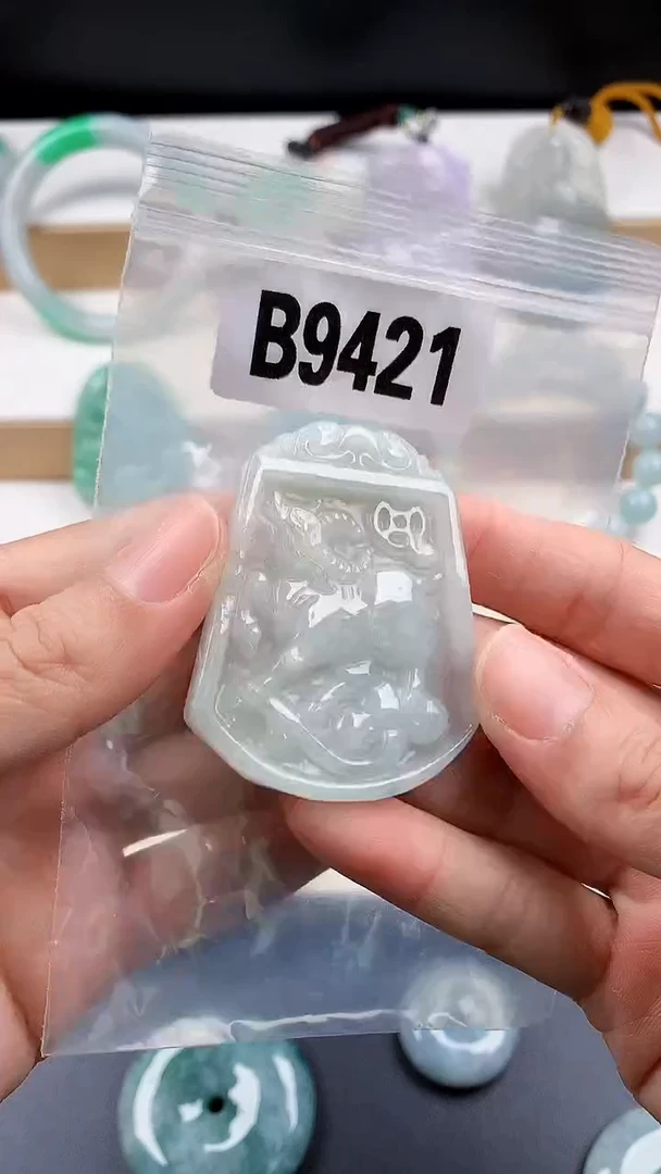 颈饰未镶嵌翡翠天然翡翠珠宝吊坠挂件