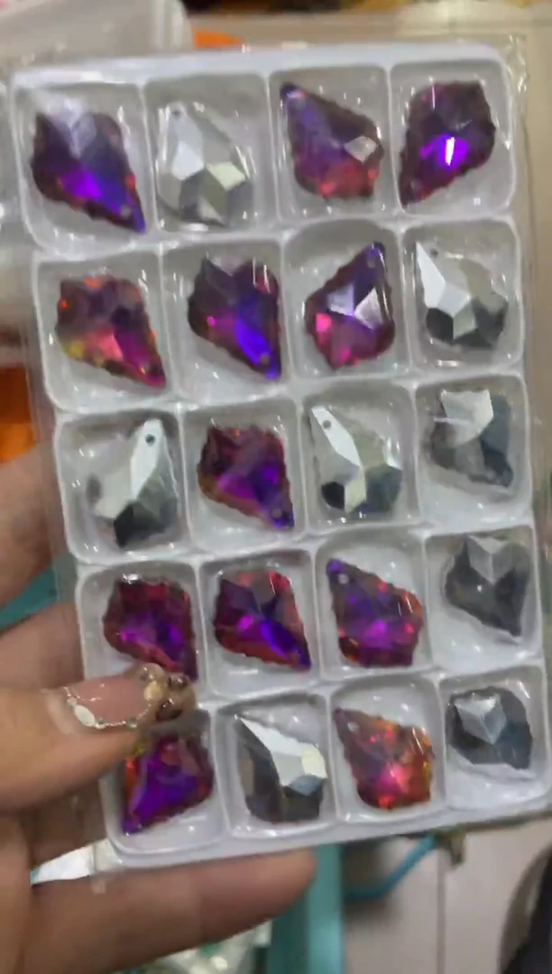 玻璃28090大枫叶12颗火山色