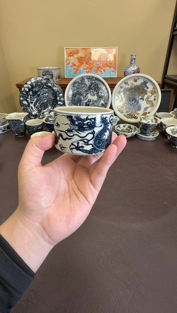 二号釉1351龙纹扳指杯