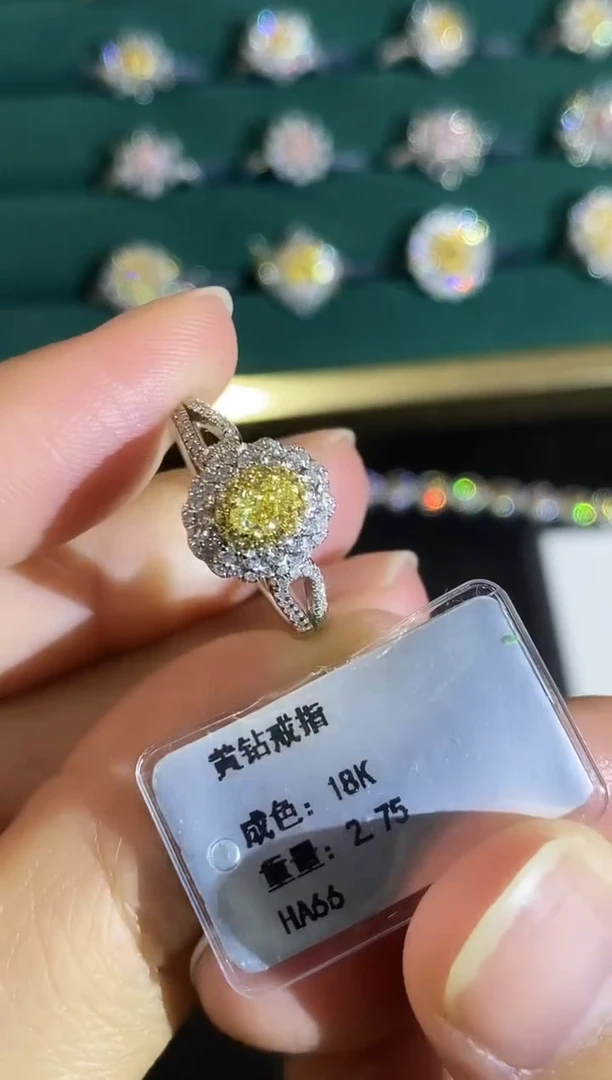 18K金镶嵌戒指钻石6653