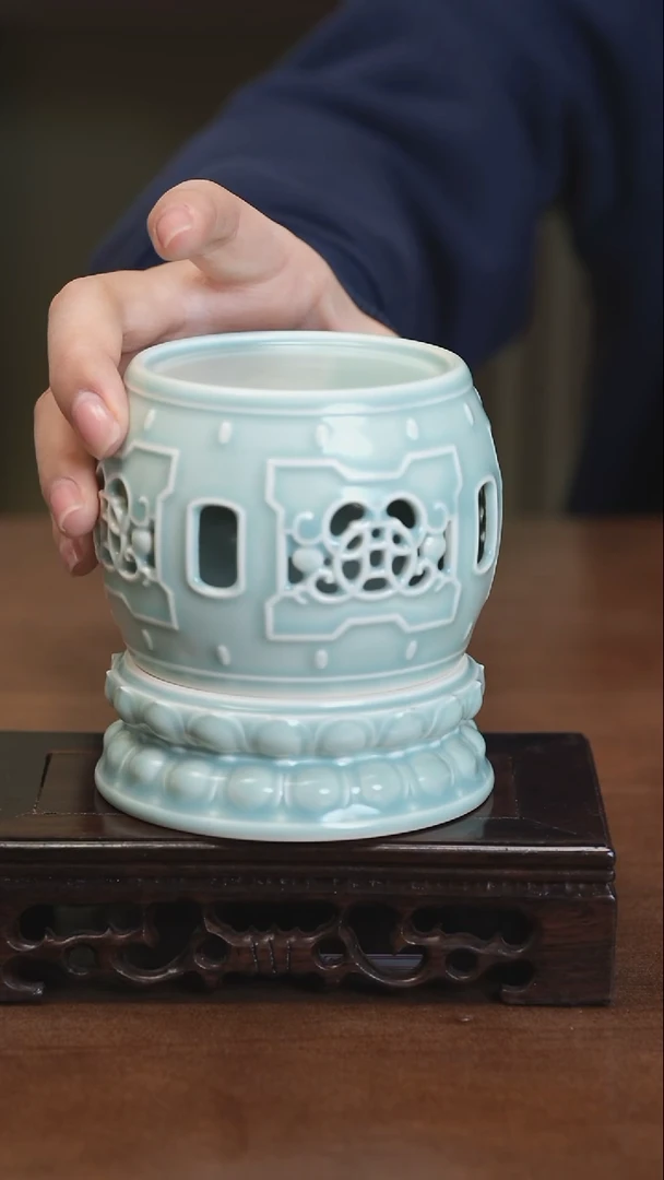 【闪购商品】清凉寺原产地手工汝瓷镂空香炉
