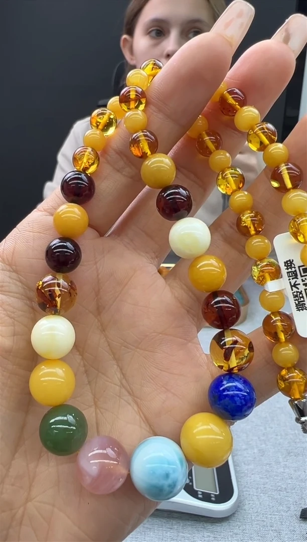 【闪购商品】琥珀颈饰未镶嵌73秒拍号