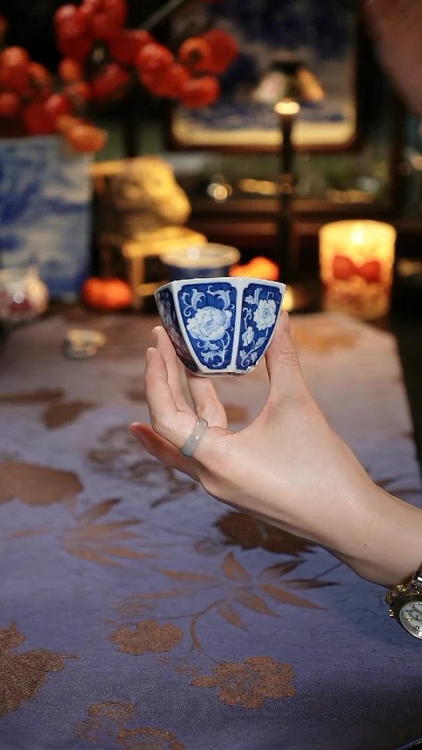 慢叩柴窑 花卉蓝地六方杯