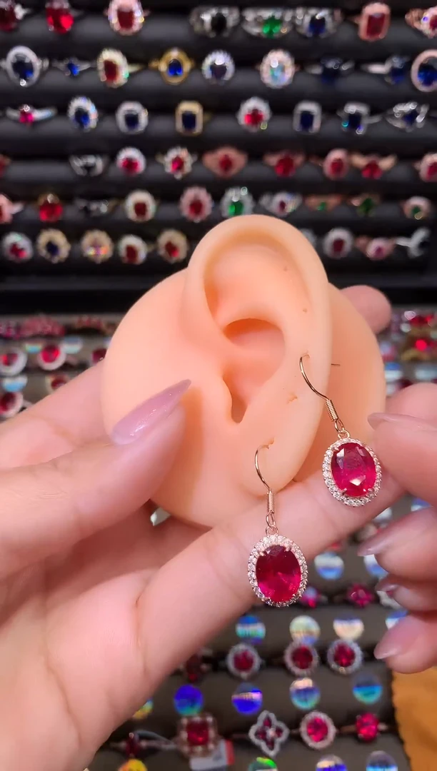 【闪购商品】红宝石耳饰银S925镶嵌1