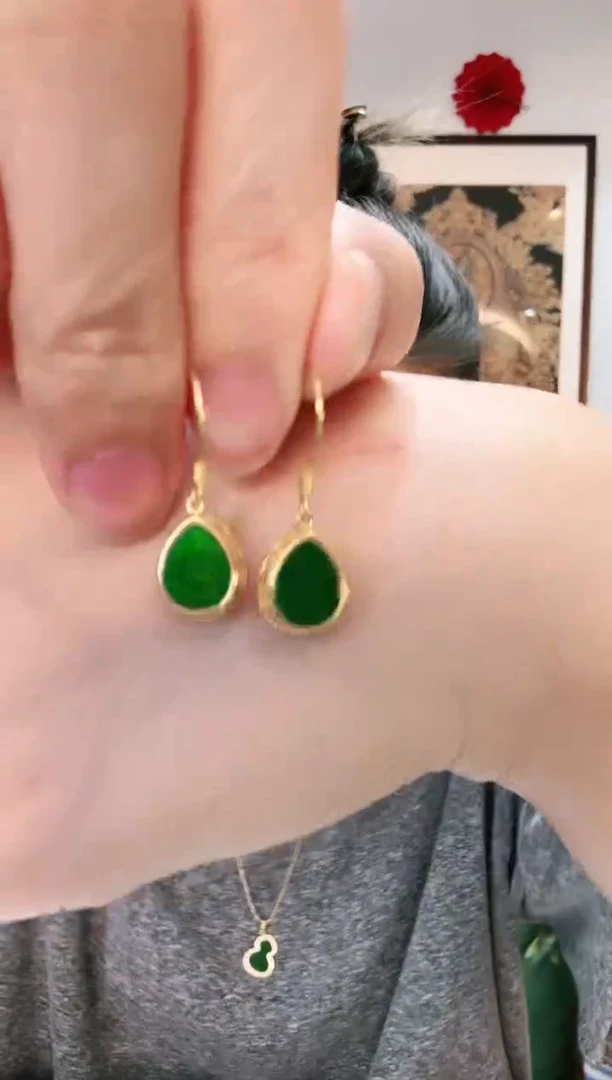 【闪购商品】翡翠耳饰银S925镶嵌耳饰