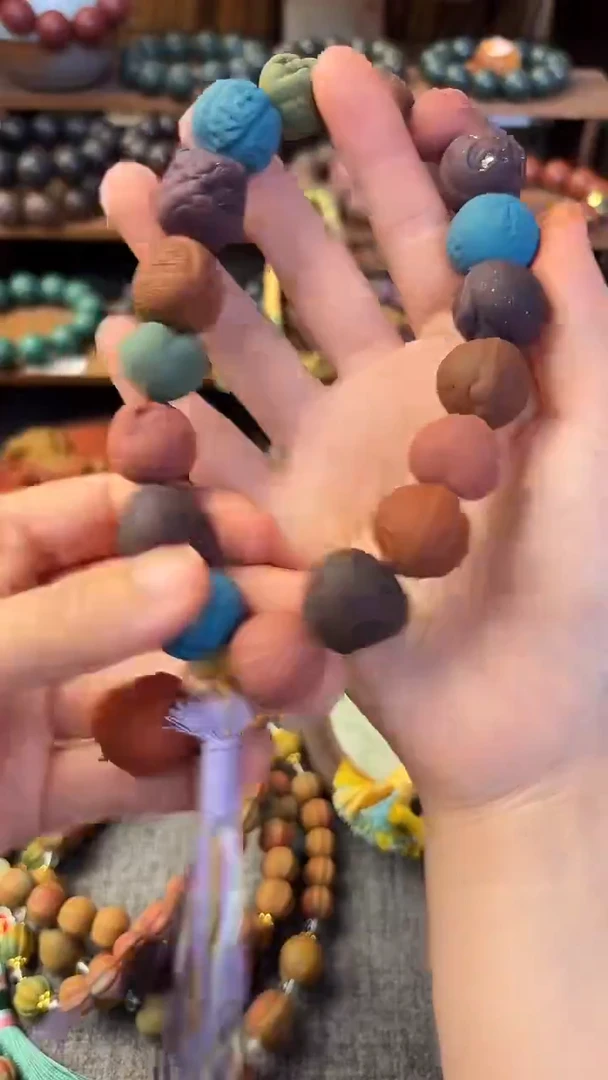 泥塑多宝手持体验款一条