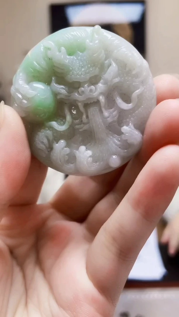 颈饰未镶嵌翡翠吊坠8