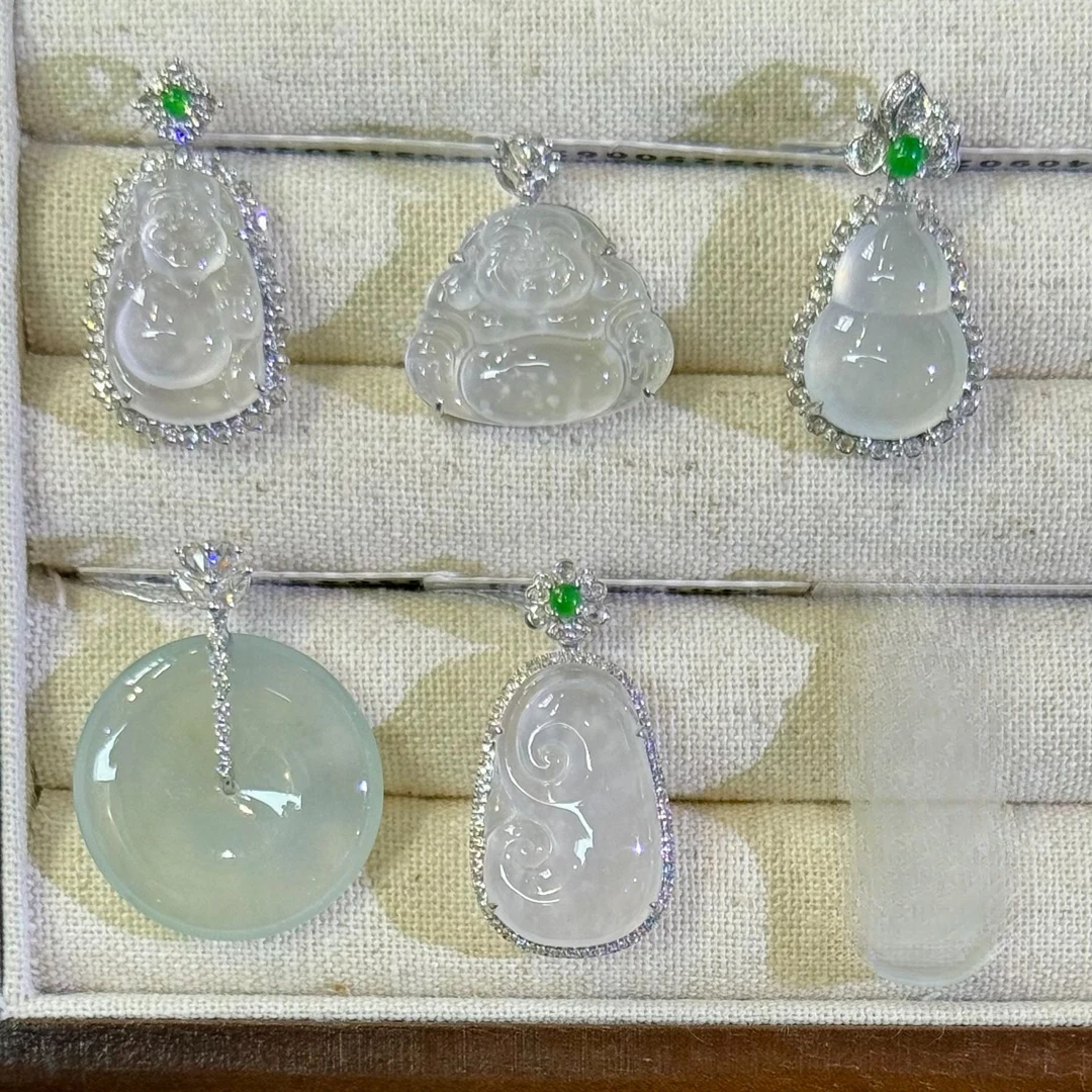 翡翠吊坠1件-18K金-多样性发货只发一件-AB18-ZF|CXQ21