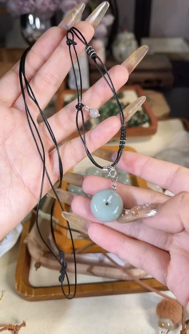 吊坠(赠链)银S925镶嵌和田玉多样性发其一