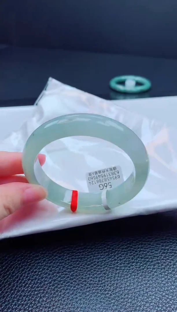 翡翠手镯未镶嵌缅甸天然翡翠A货手镯
