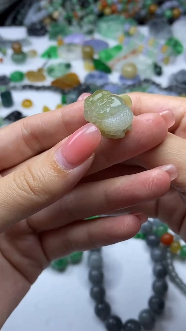 定制翡翠未镶嵌毛货定制不退不换