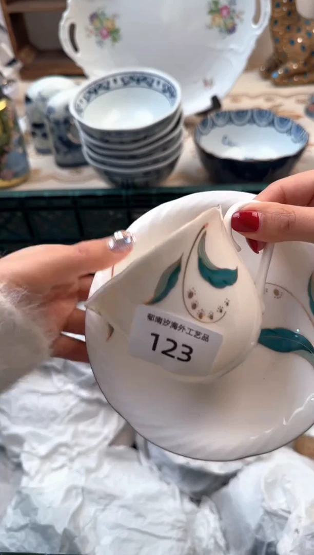 【闪购商品】瓷片Q          123