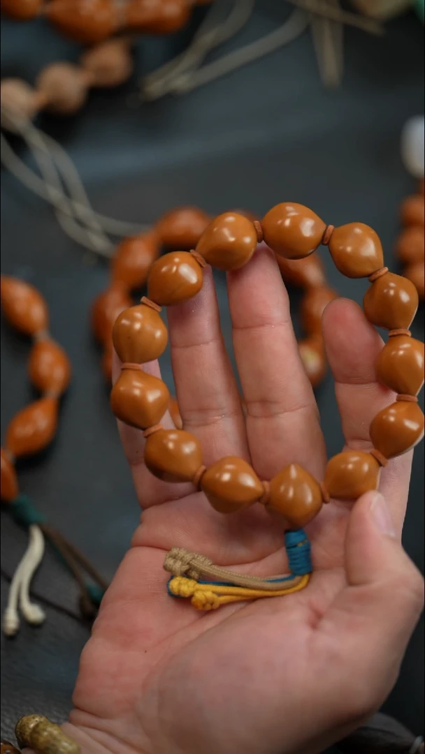 手串/手链橄榄核17mm+蜜桃异型核