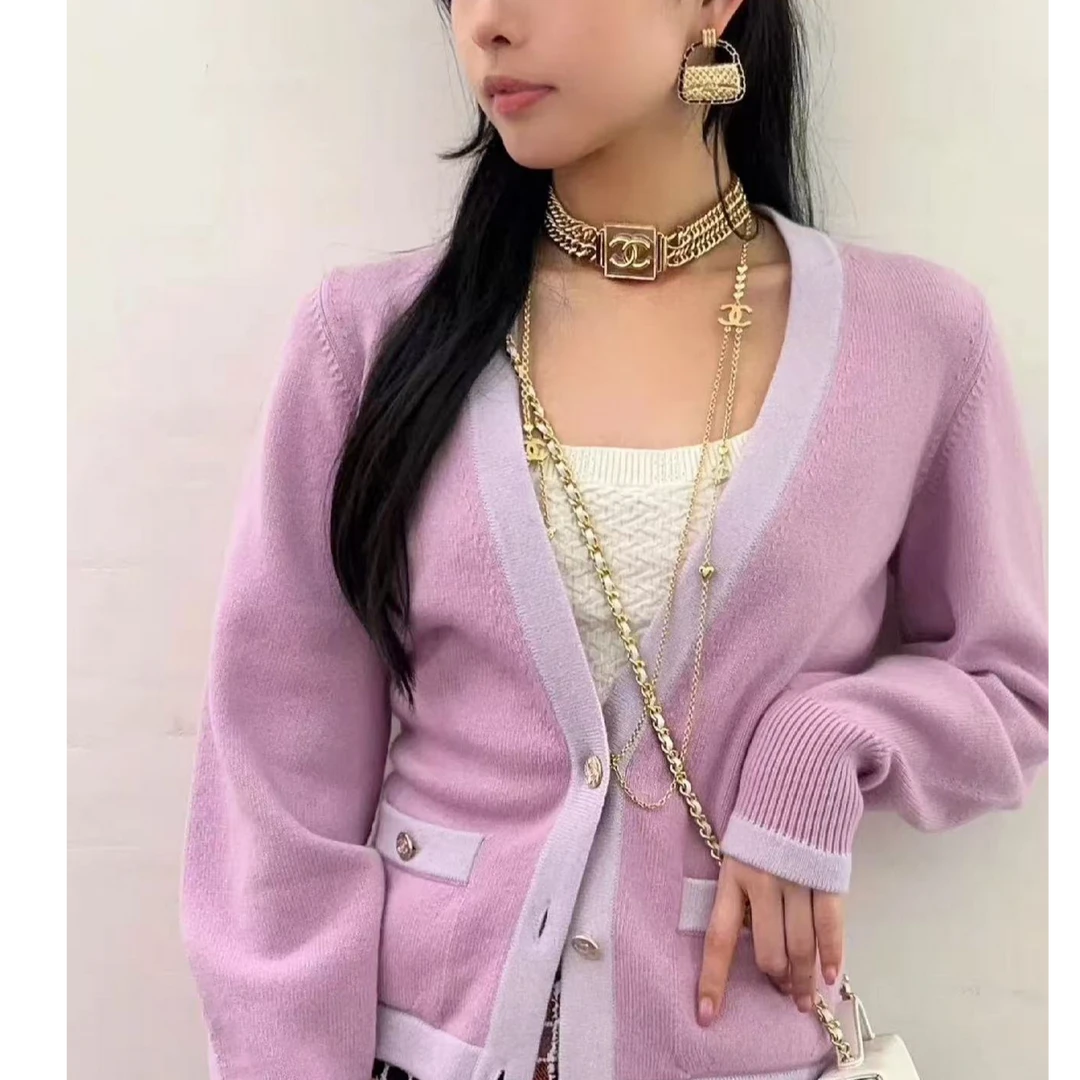 99新 Chanel/香奈儿 Chanel香奈儿香芋紫羊绒针织开衫 34码