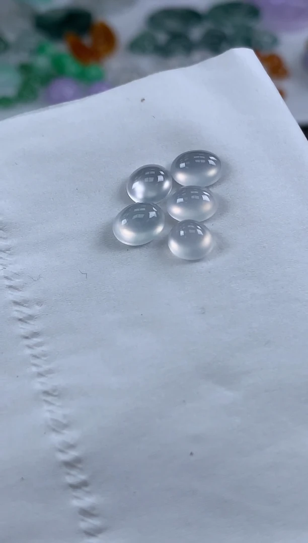 【闪购商品】定制翡翠未镶嵌多样性发一件