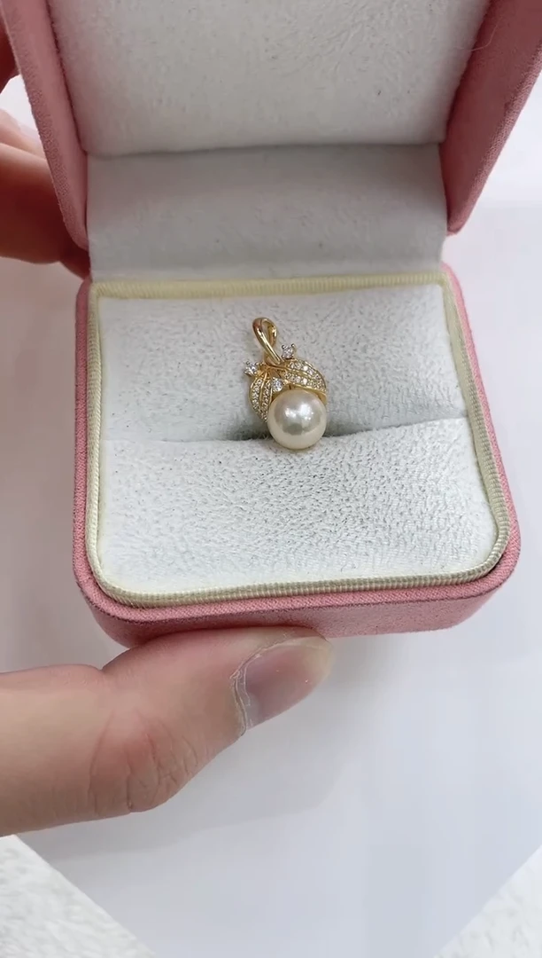 【闪购商品】海水珍珠吊坠(不含链)银S925镶嵌海水珍珠吊坠