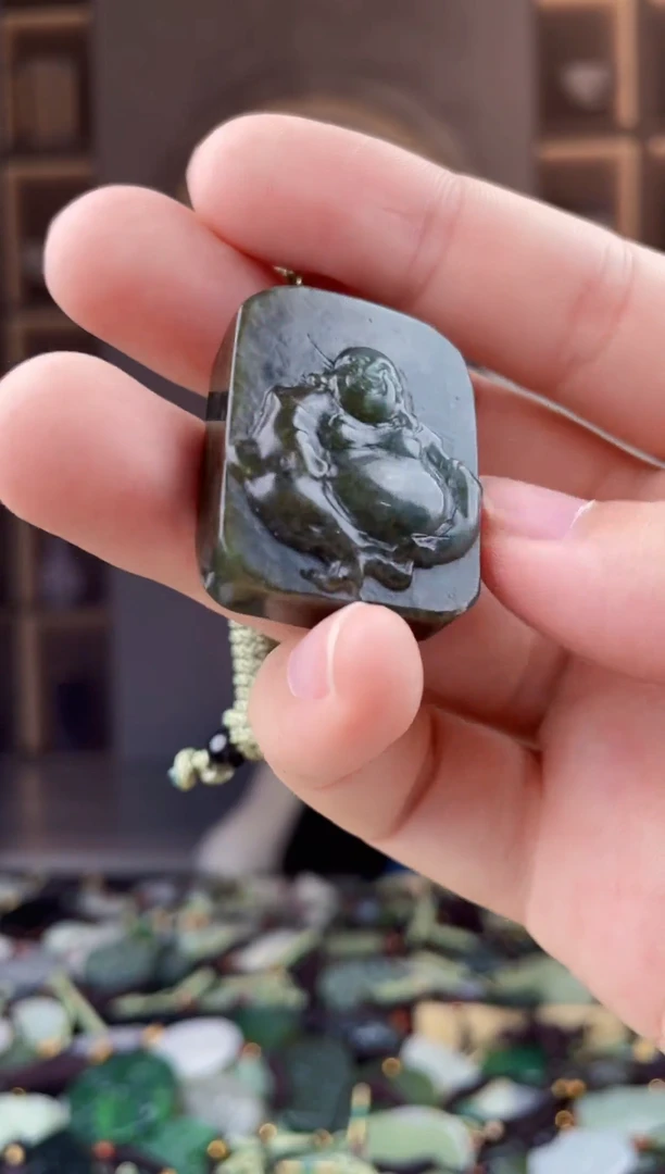 颈饰未镶嵌和田玉拍一发一，多样性发货