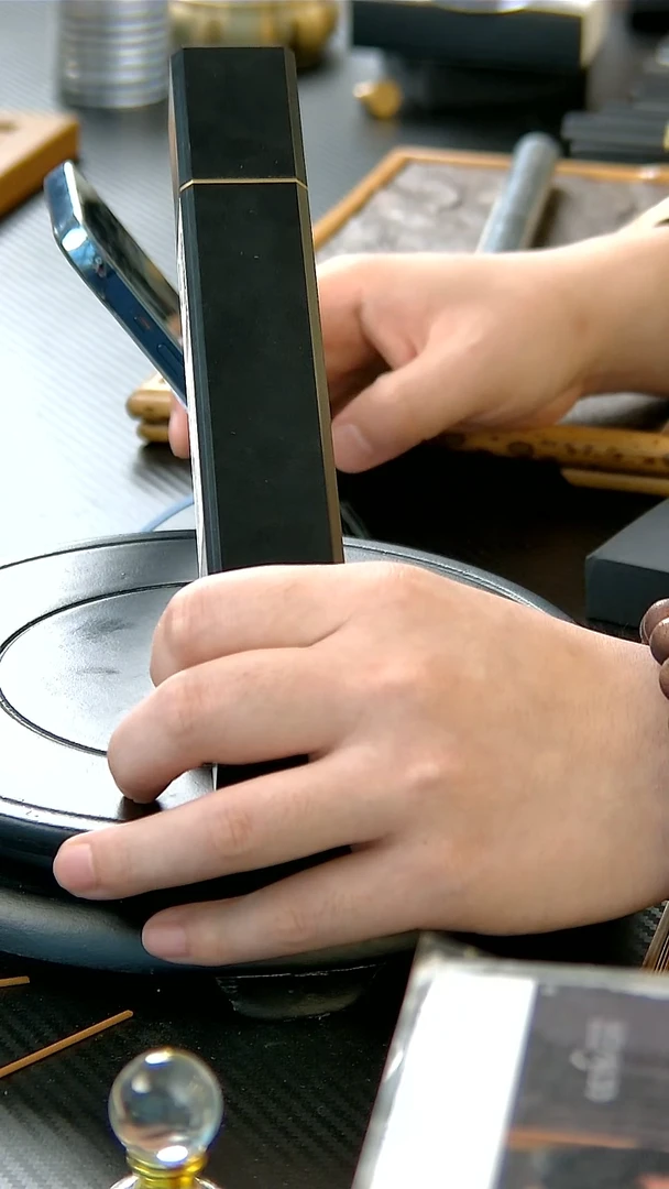 森活有香a+老山檀100g