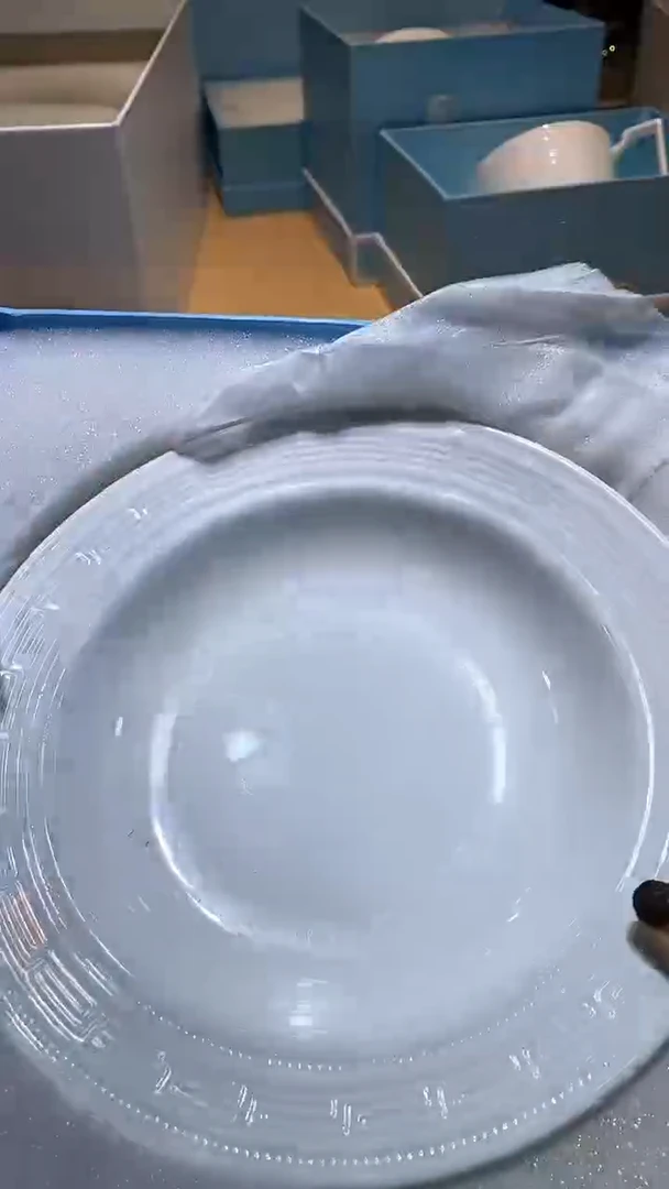 【闪购商品】瓷片锅碗瓢盆一件不剩