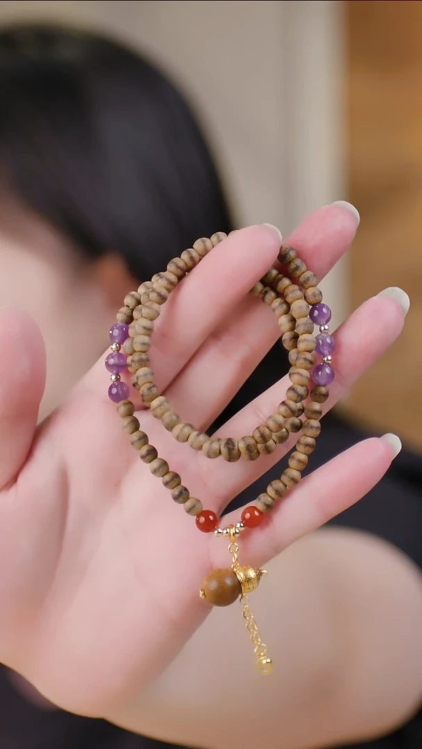 水晶手串未镶嵌（文莱奇楠0.5项链+葫芦吊坠）