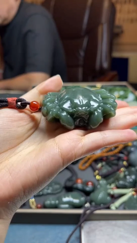 颈饰未镶嵌和田玉拍一发一